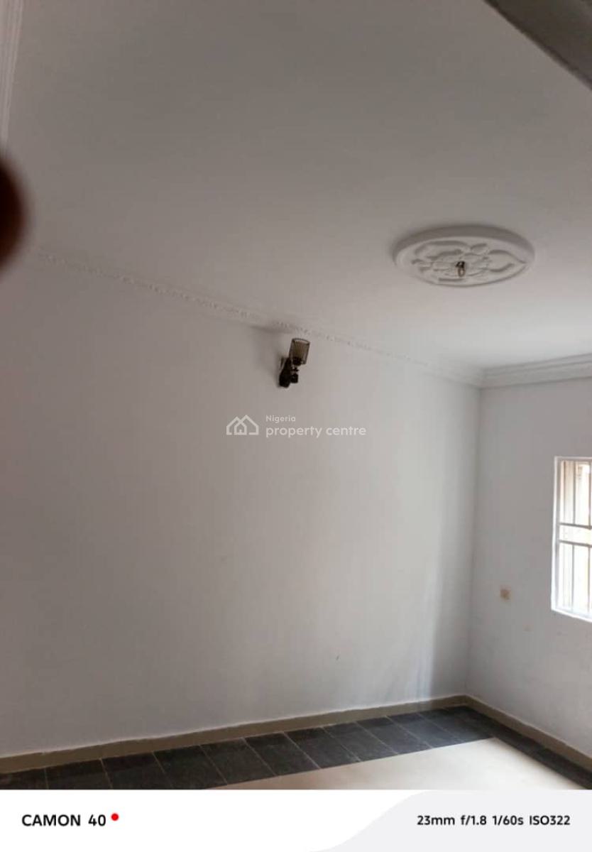 Perfect 3 Bedroom Flat in a Gated Estate, Lekki Phase 1, Lekki, Lagos, Flat / Apartment for Rent