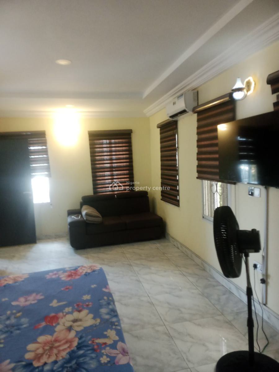 Executive Top Class Luxury Hotel and Suit, Along Adeba Road, Lakowe, Ibeju Lekki, Lagos, Hotel / Guest House for Sale