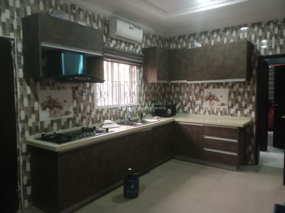 Executive Top Class Luxury Hotel and Suit, Along Adeba Road, Lakowe, Ibeju Lekki, Lagos, Hotel / Guest House for Sale