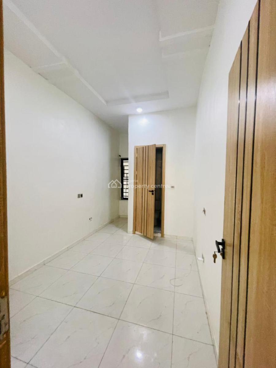 4 Bedroom Terrace Self Compound Duplex, Ikota, Lekki, Lagos, Semi-detached Duplex for Sale