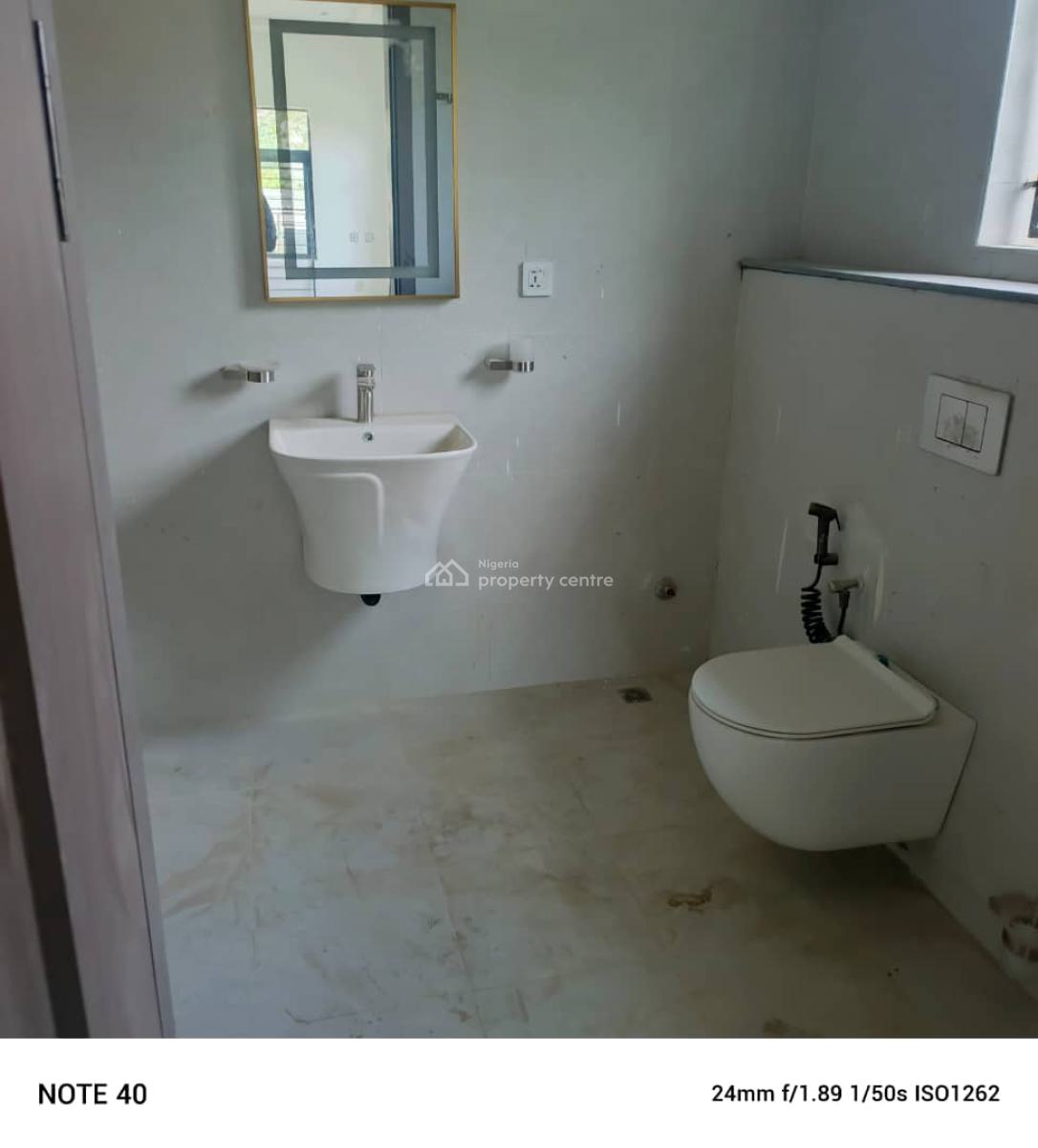 a Massive 3 Bedroom Block of Flat with a Bq in an Estate on Tared Road, Utako, Abuja, Flat / Apartment for Rent