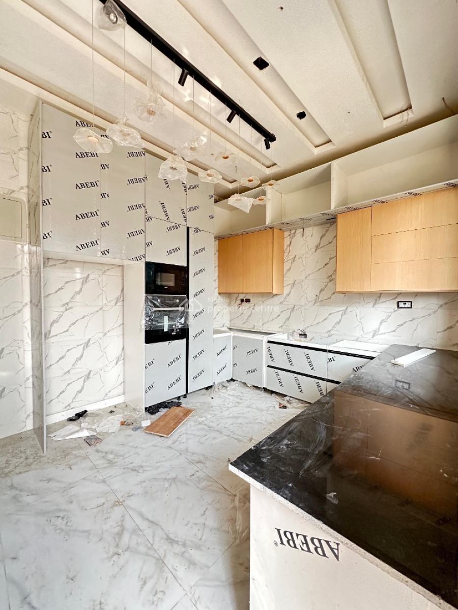 The Ravishing 4bedroom Terrace Duplex, Lekki Phase 1, Lekki, Lagos, Terraced Duplex for Sale