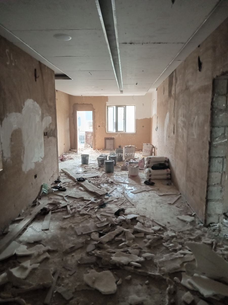 a Brand New Spacious 2 Bedroom Flat + 1bq, Utako, Abuja, Flat / Apartment for Sale