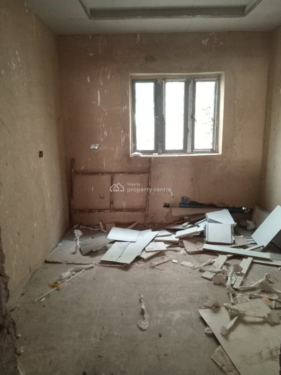 a Brand New Spacious 2 Bedroom Flat + 1bq, Utako, Abuja, Flat / Apartment for Sale