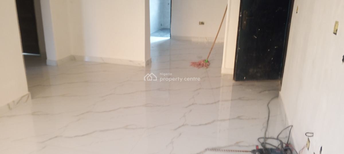 1 Bedroom, Off Adminraly Road, Lekki Phase 1, Lekki, Lagos, Mini Flat (room and Parlour) for Rent