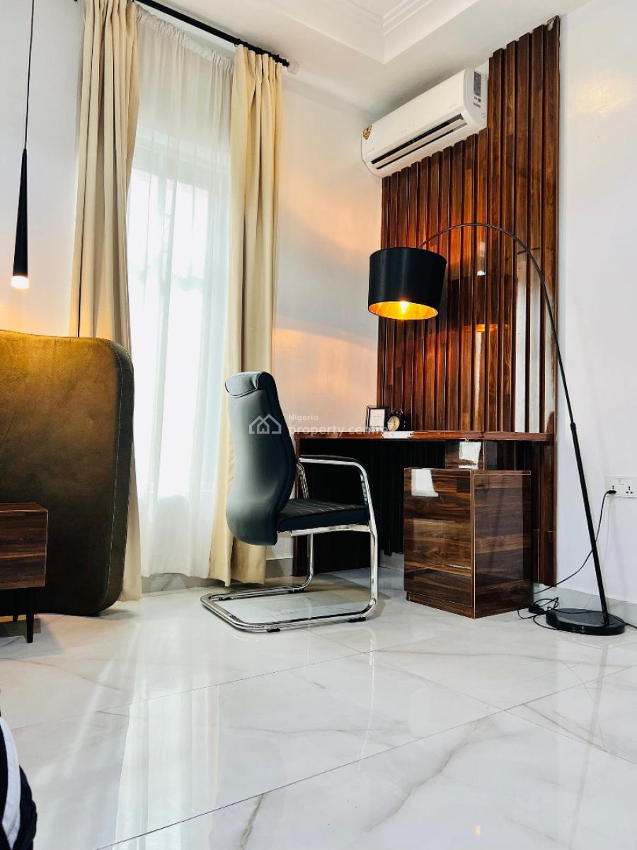 3 (three) Bedroom Apartment, Lekki Phase 1, Lekki, Lagos, Flat / Apartment Short Let