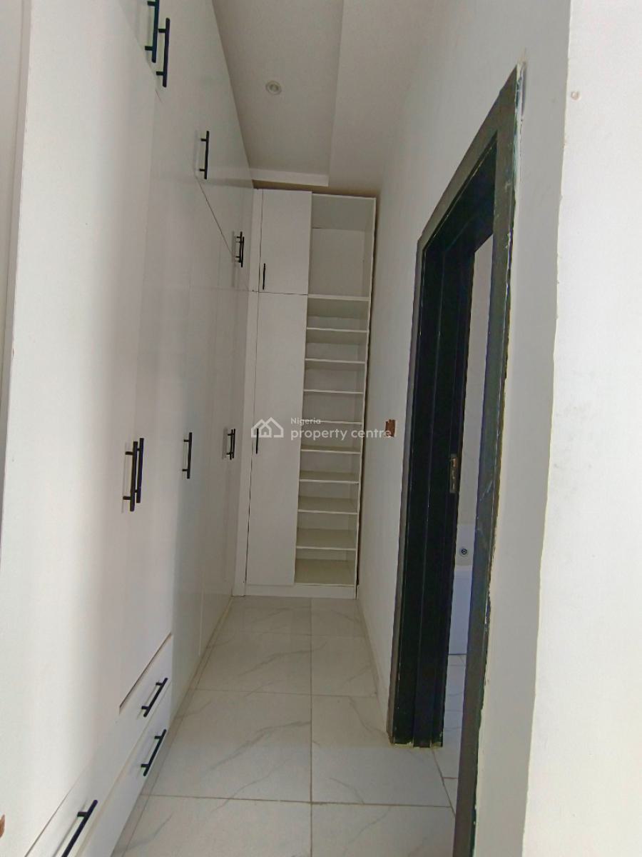4 Bedroom Duplex with Excellent Finishing, Off The Lagos Calabar Coastal Road, Igbo Efon, Lekki, Lagos, Terraced Duplex for Rent