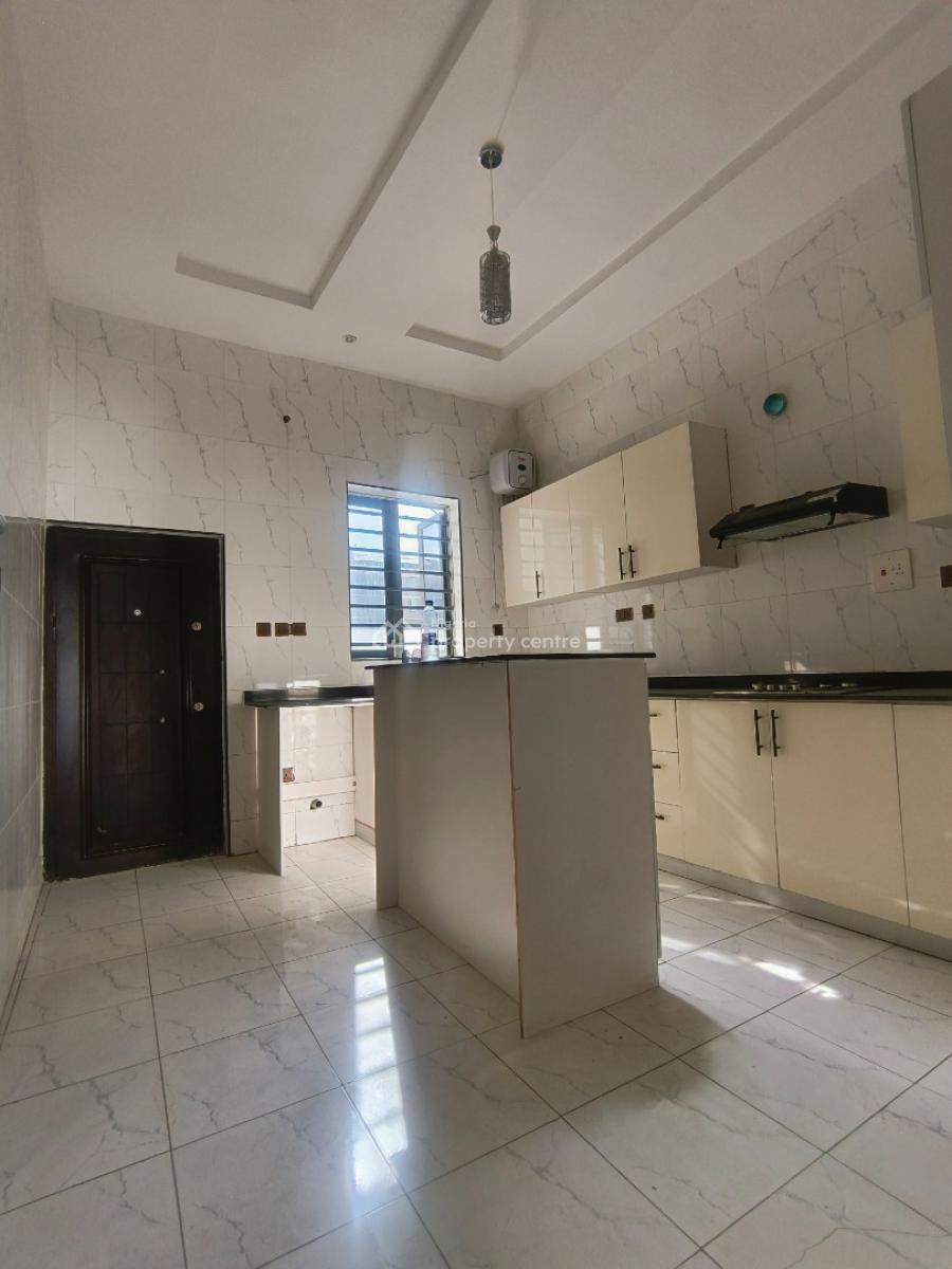4 Bedroom Duplex with Excellent Finishing, Off The Lagos Calabar Coastal Road, Igbo Efon, Lekki, Lagos, Terraced Duplex for Rent