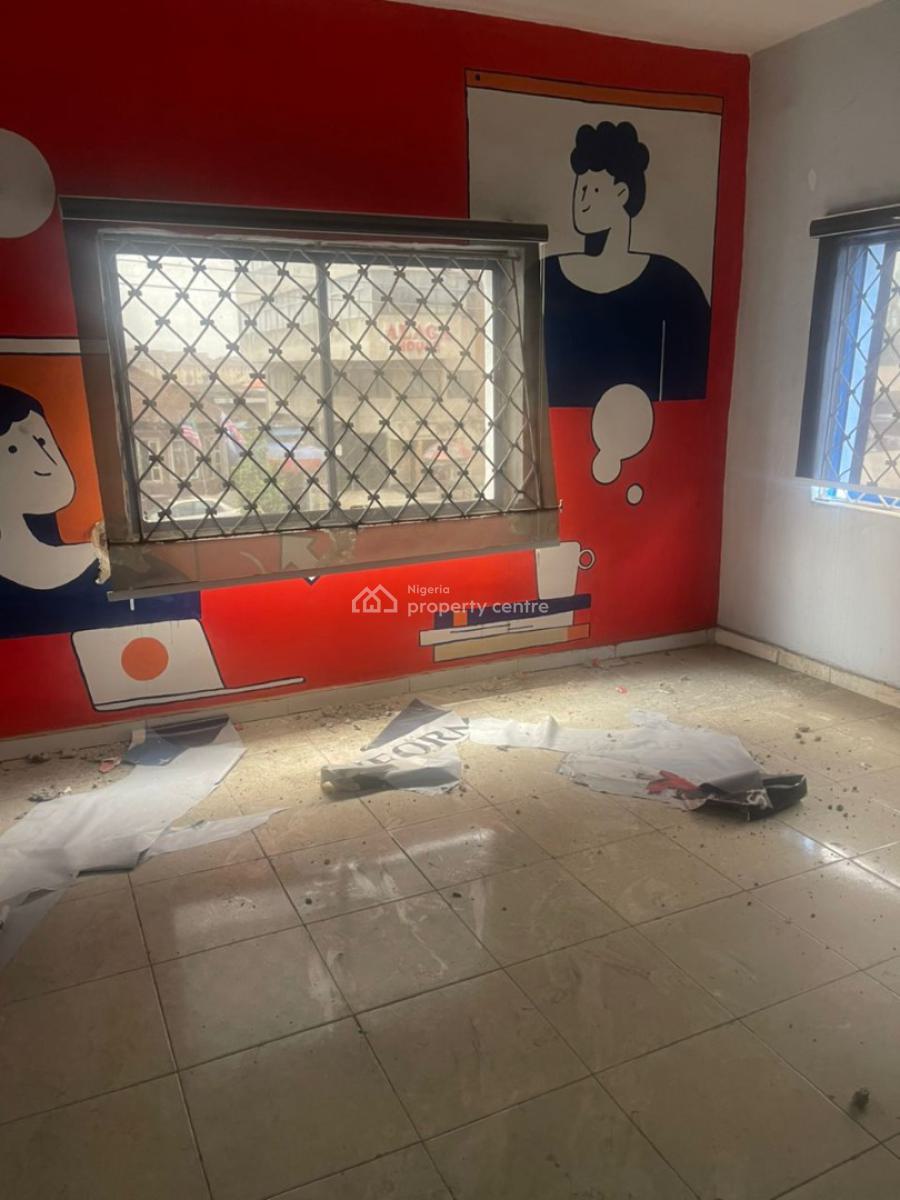 a Lovely 3 Bedroom Flat Office Space, Herbert Macaulay Way, Adekunle, Yaba, Lagos, Office Space for Rent