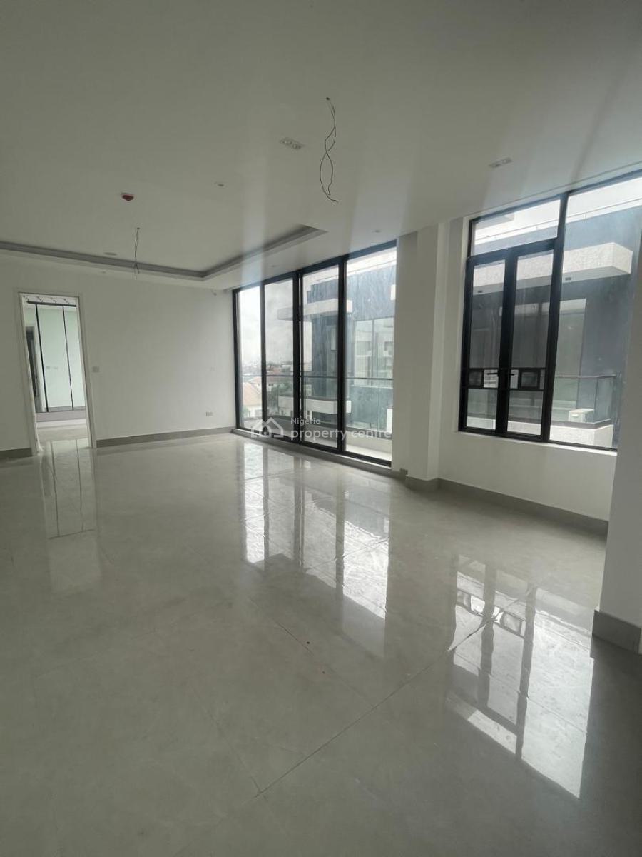 3 Bedrooms Flat, Off Admiralty Road, Lekki Phase 1, Lekki, Lagos, Flat / Apartment for Rent