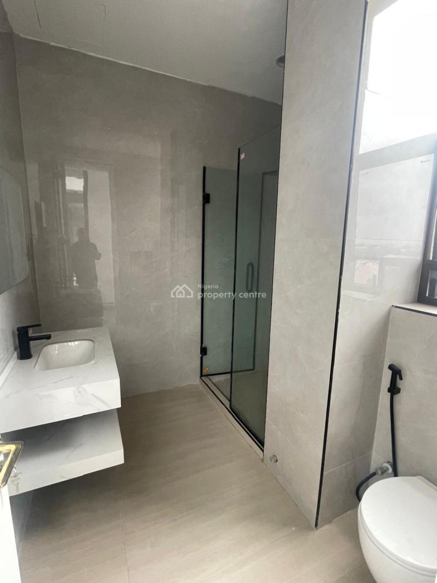 3 Bedrooms Flat, Off Admiralty Road, Lekki Phase 1, Lekki, Lagos, Flat / Apartment for Rent