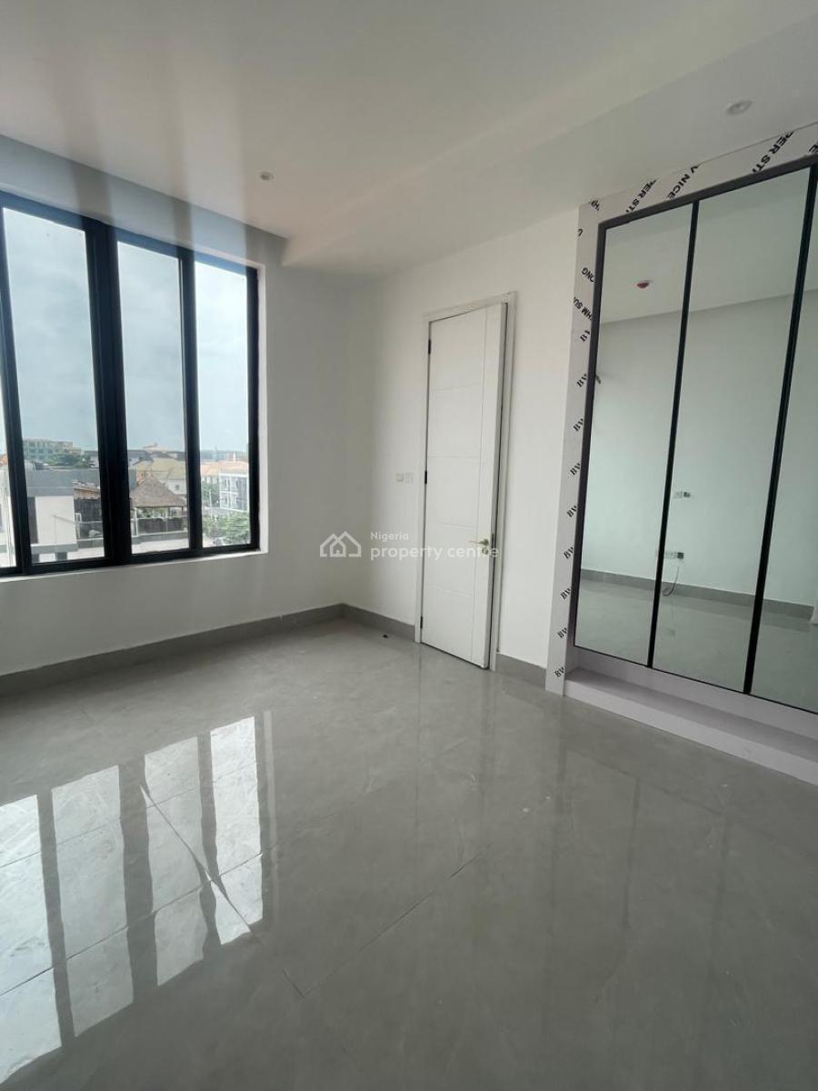 3 Bedrooms Flat, Off Admiralty Road, Lekki Phase 1, Lekki, Lagos, Flat / Apartment for Rent