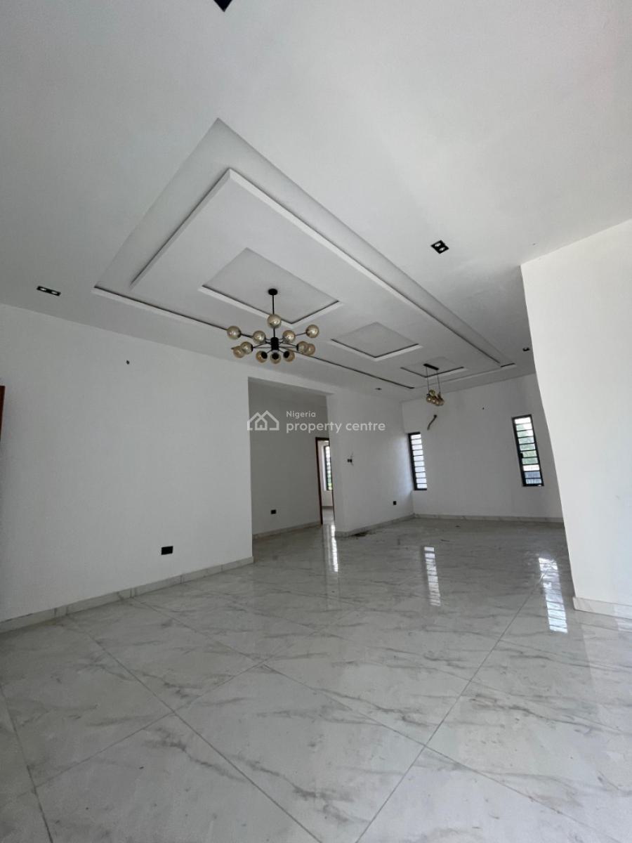 a Massive 3 Bedroom Flat, By Dkk Canaan Estate Opposite Skymall Ajah, Lekki Phase 2, Lekki, Lagos, Flat / Apartment for Rent