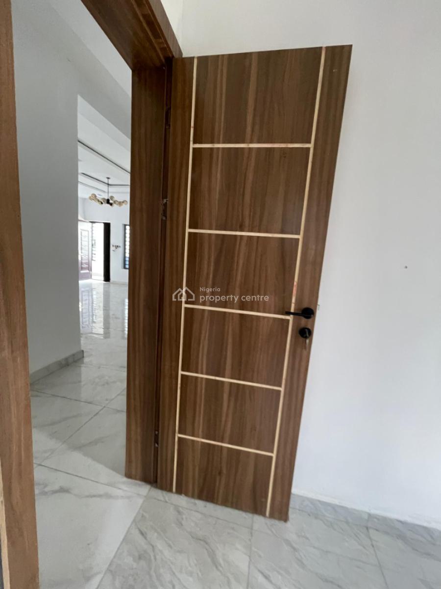 a Massive 3 Bedroom Flat, By Dkk Canaan Estate Opposite Skymall Ajah, Lekki Phase 2, Lekki, Lagos, Flat / Apartment for Rent