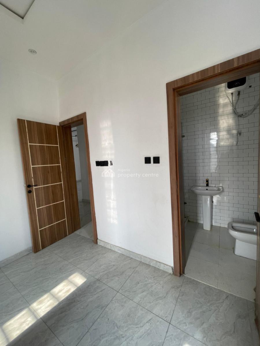 a Massive 3 Bedroom Flat, By Dkk Canaan Estate Opposite Skymall Ajah, Lekki Phase 2, Lekki, Lagos, Flat / Apartment for Rent