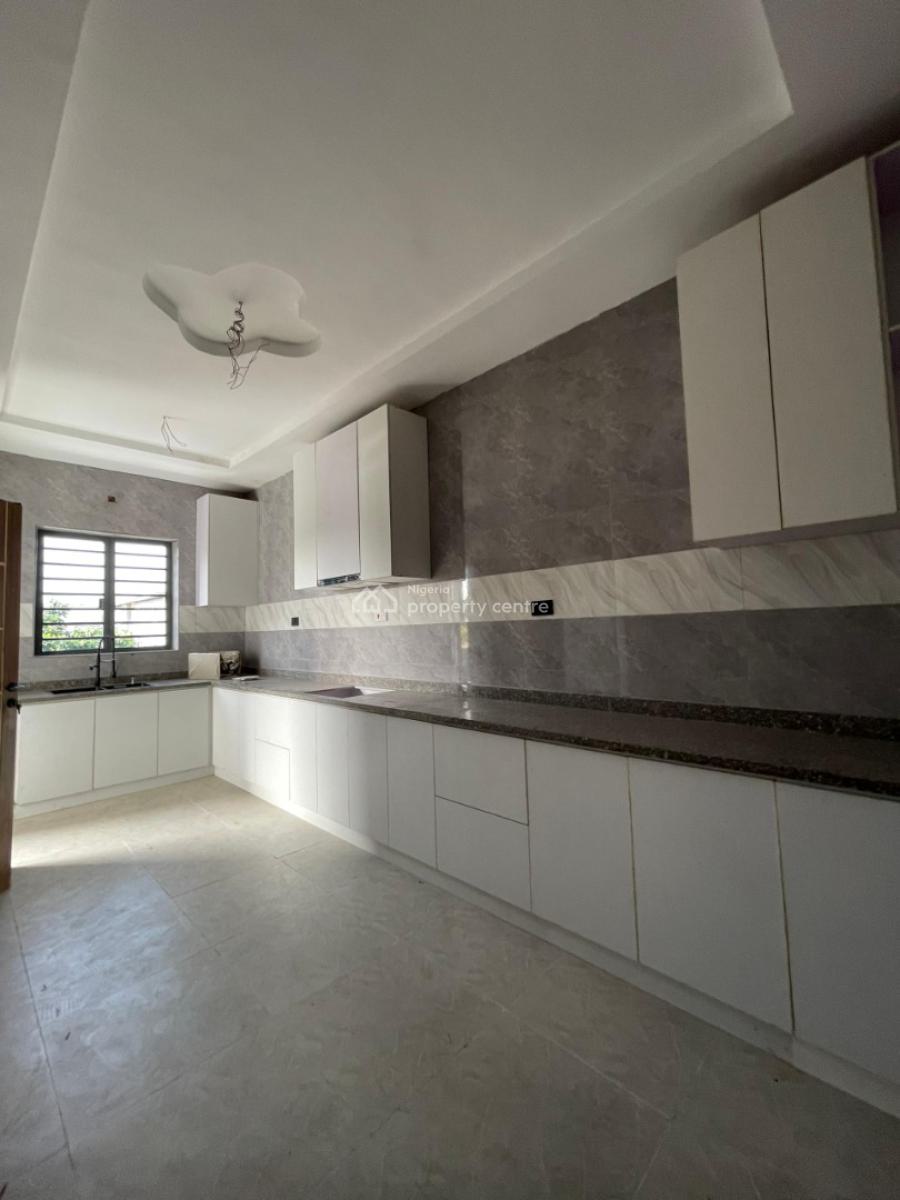 a Massive 3 Bedroom Flat, By Dkk Canaan Estate Opposite Skymall Ajah, Lekki Phase 2, Lekki, Lagos, Flat / Apartment for Rent