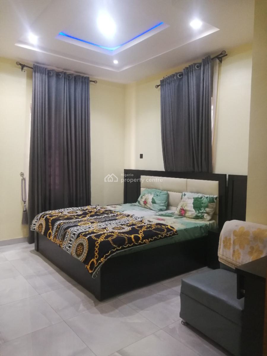 2 Bedroom Sophisticated Flat, Felicia Street, Omole Phase 2, Ikeja, Lagos, Flat / Apartment Short Let