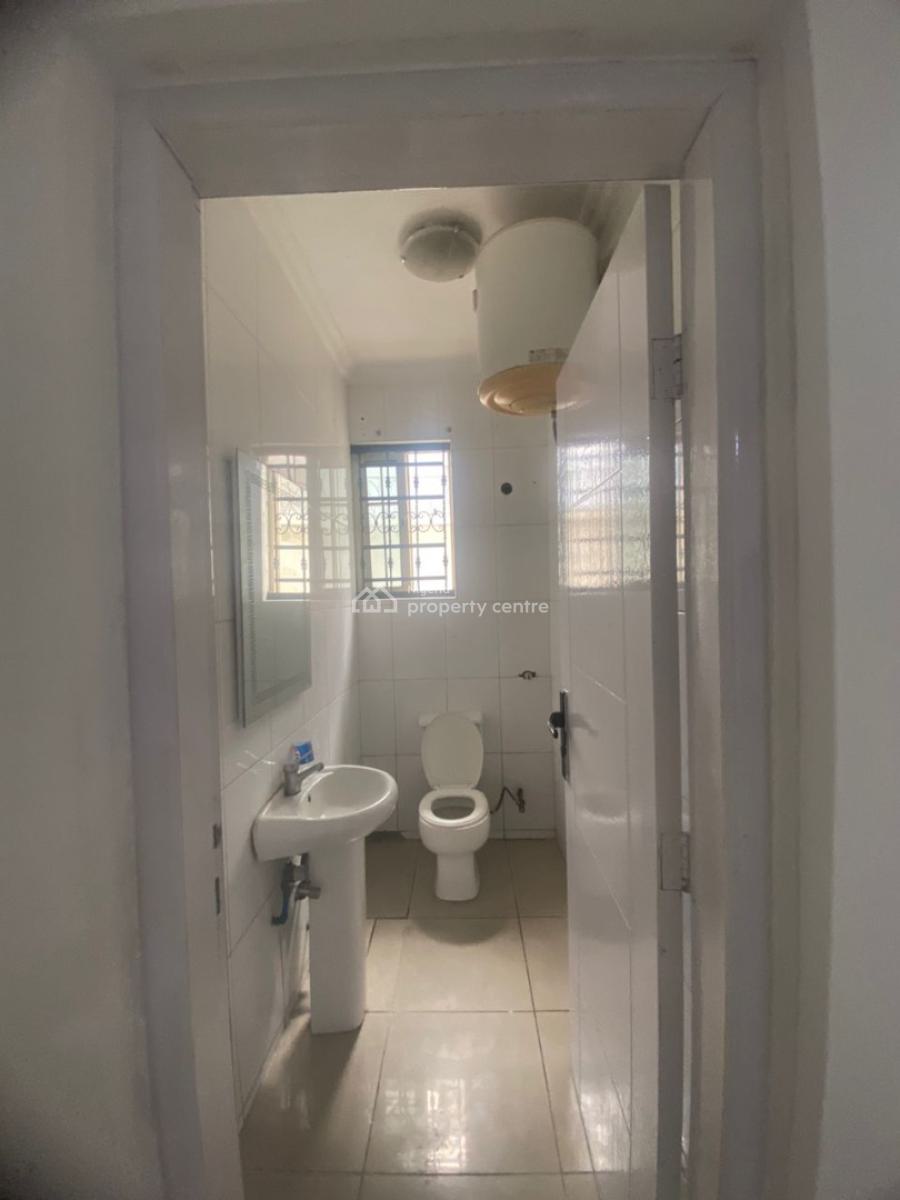 Brand New 2 Bedroom Fully Serviced Apartment, Osapa, Lekki, Lagos, Flat / Apartment for Rent