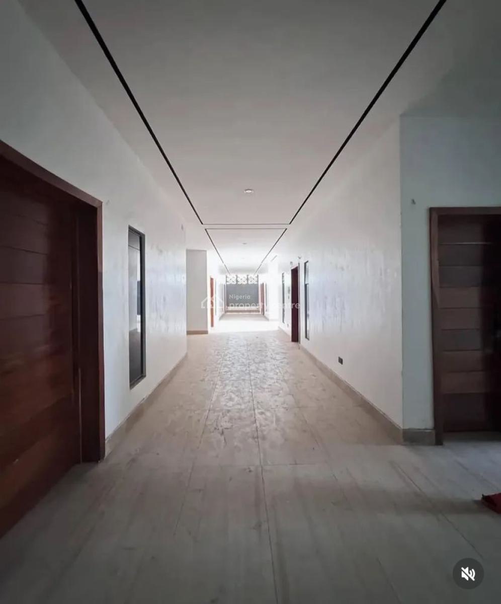 2-bedroom Apartment with Elevator & S/pool, Lekki, Lagos, Flat / Apartment for Sale