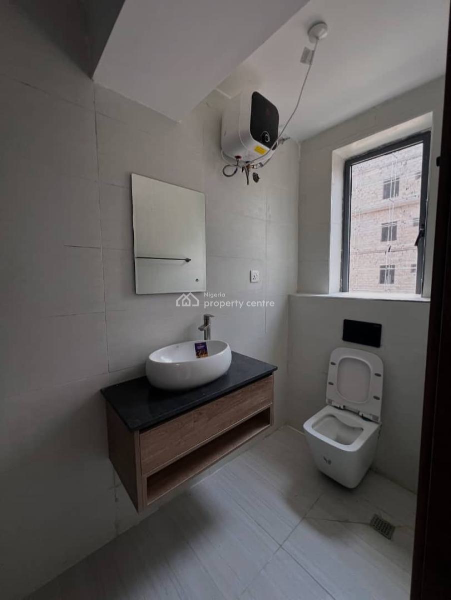 Beautifully Serviced 2 Bedroom Apartment Ikate 200m, Ikate, Lekki, Lagos, Flat / Apartment for Sale