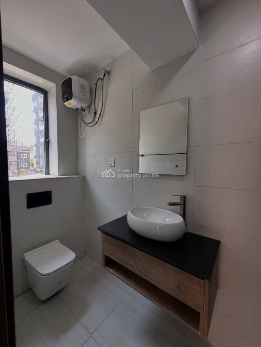 Beautifully Serviced 2 Bedroom Apartment Ikate 200m, Ikate, Lekki, Lagos, Flat / Apartment for Sale