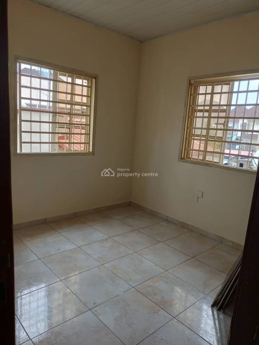 Serviced 3 Bedroom Apartment (upstairs), Idado, Lekki, Lagos, Flat / Apartment for Rent