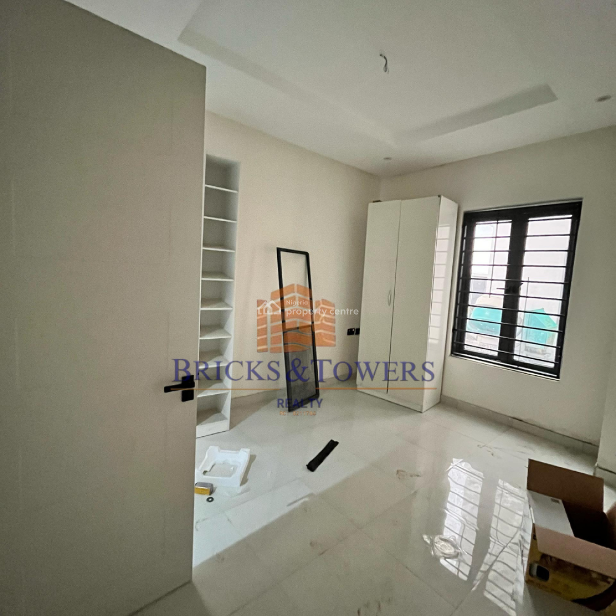 3 Bedrooms Apartment, Osapa, Lekki, Lagos, Flat / Apartment for Sale