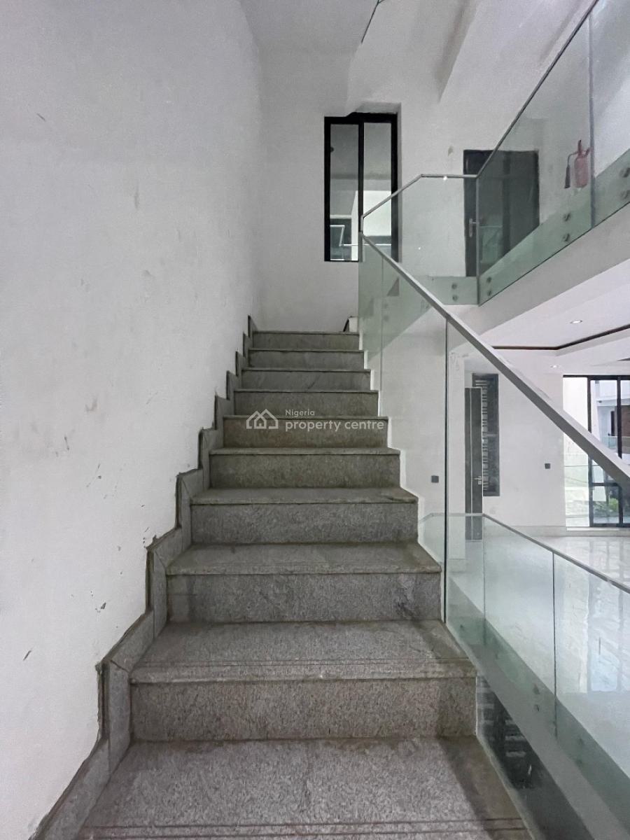 4 Bedrooms Terrace, Well Spacious with Bq, Ikoyi, Lagos, Terraced Duplex for Rent