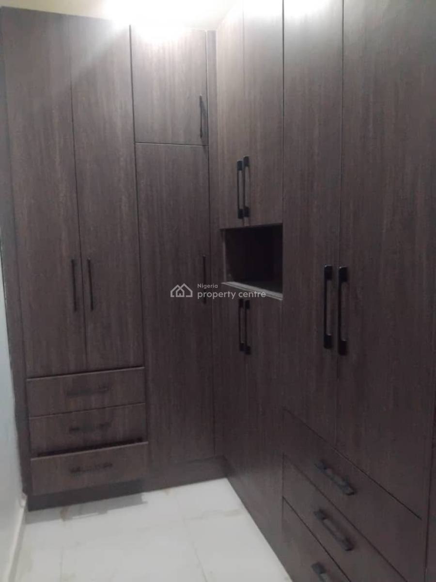 Amazingly Finished 4 Bedroms Terraced Duplex, Guzape District, Abuja, Flat / Apartment for Rent