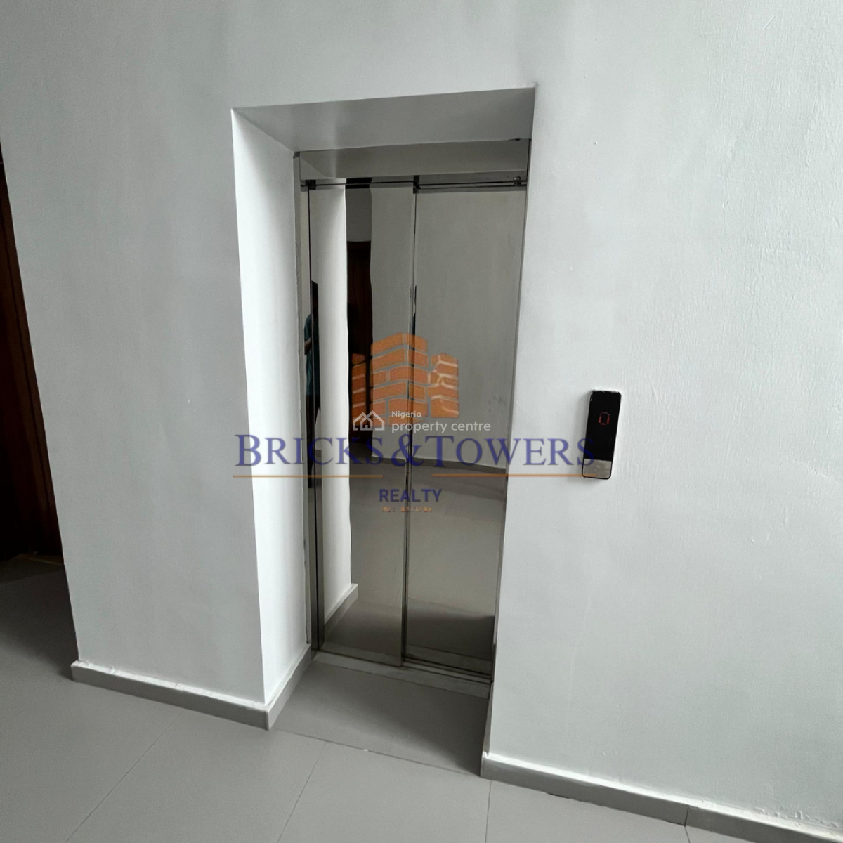 2 Bedroom Apartment + Bq, Lekki Phase 1, Lekki, Lagos, Flat / Apartment for Sale