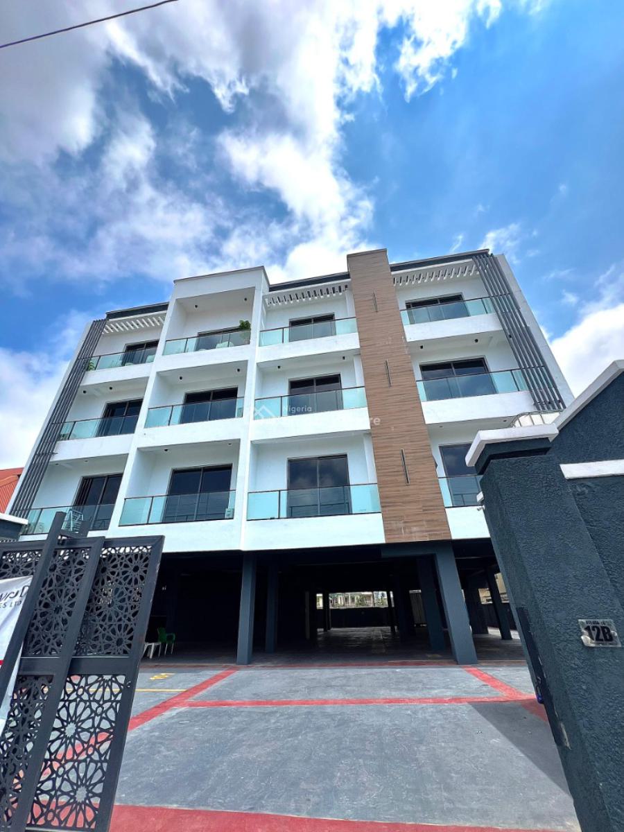Luxury 2 Bedroom Apartment with Swimming Pool and Elevator., Lekki Phase 1, Lekki, Lagos, Flat / Apartment for Sale