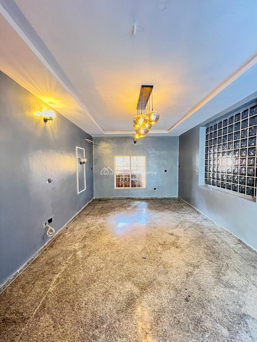 4 Bedrooms Terrace with Bq in a Secured Estate, Lekki Phase 1, Lekki, Lagos, Terraced Duplex for Rent