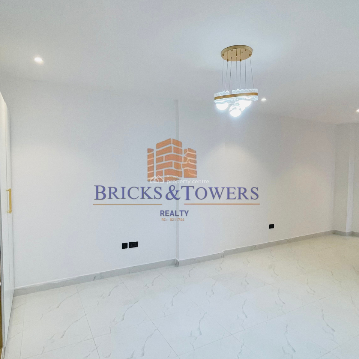2 Bedroom Maisonette, Lekki Phase 1, Lekki, Lagos, Flat / Apartment for Sale