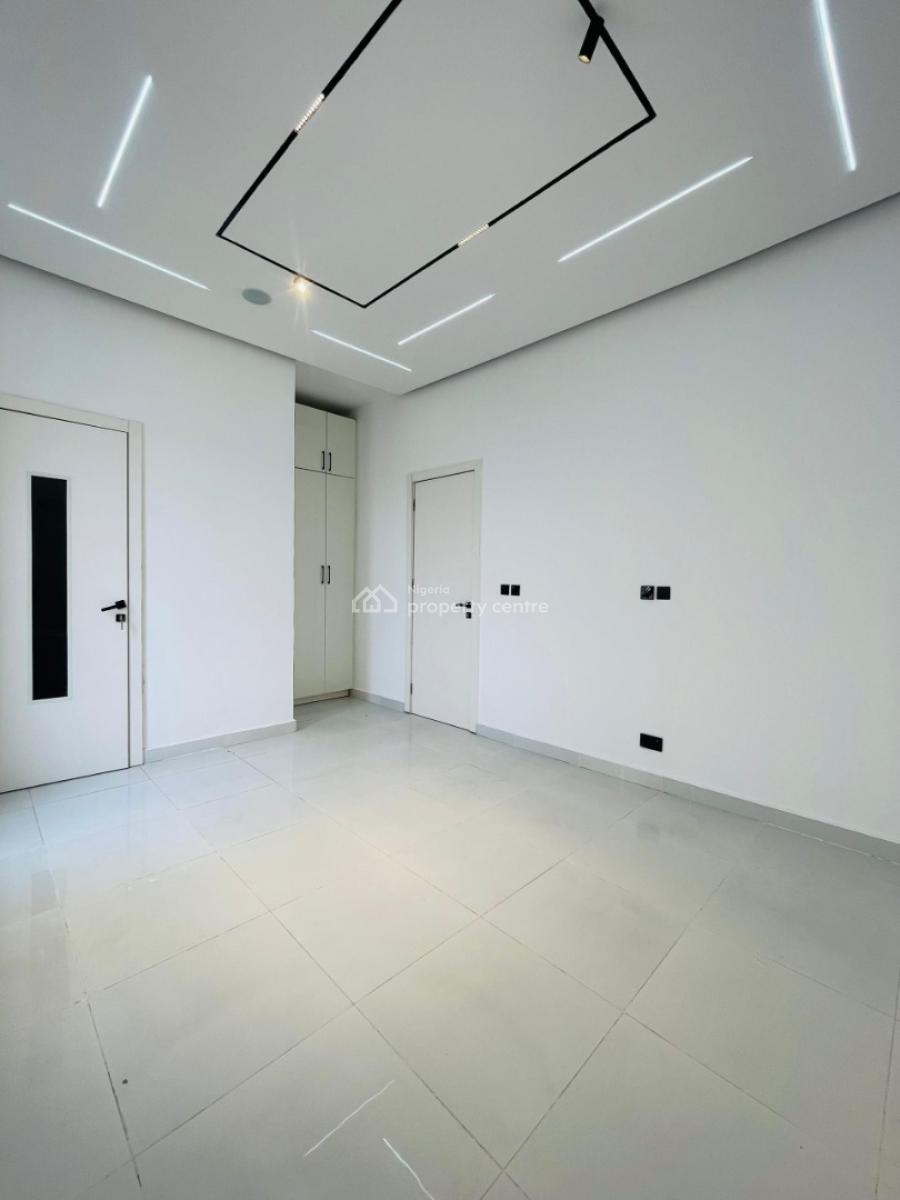 Exquisitely Built 5 Bedr0om Luxury  Detached Smart Home with Swimmi, Ologolo, Lekki, Lagos, Detached Duplex for Sale
