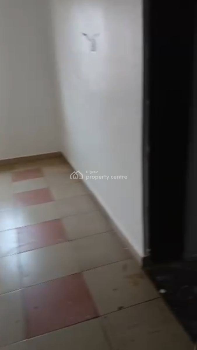 Very Decent & Spacious 3-bedroom Upstairs Flat, Soluyi, Gbagada, Lagos, Flat / Apartment for Rent