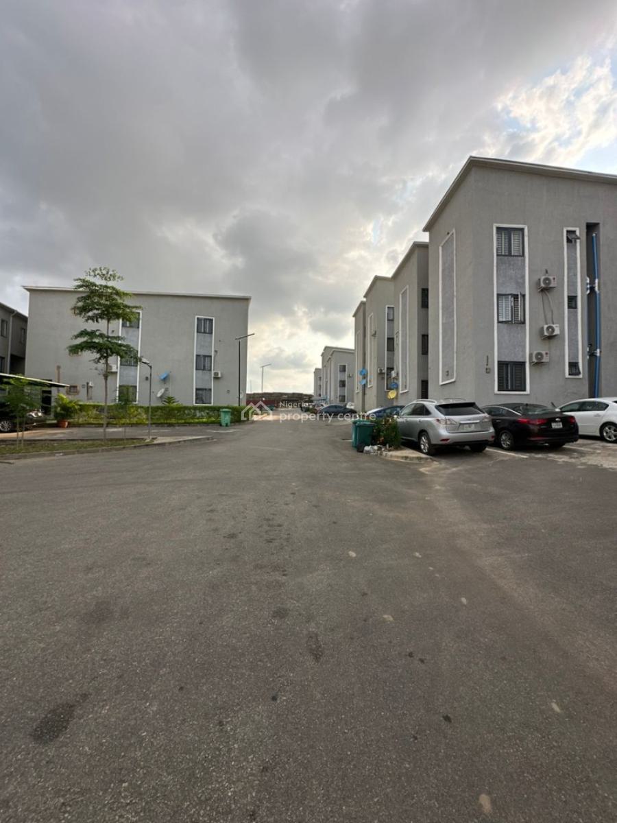 Massive 3 Bedrooms Flat / Apartment, Galadimawa, Abuja, Flat / Apartment for Sale