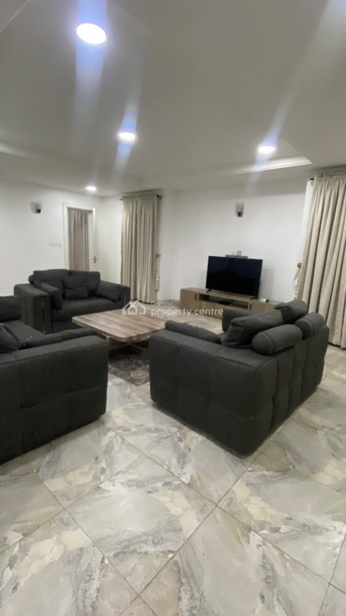 Fully Furnished 2 Bedrooms Apartment, Gilmore, Jahi, Abuja, Flat / Apartment for Rent