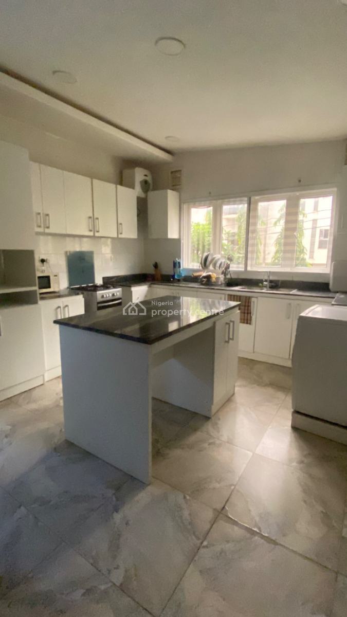 Fully Furnished 2 Bedrooms Apartment, Gilmore, Jahi, Abuja, Flat / Apartment for Rent