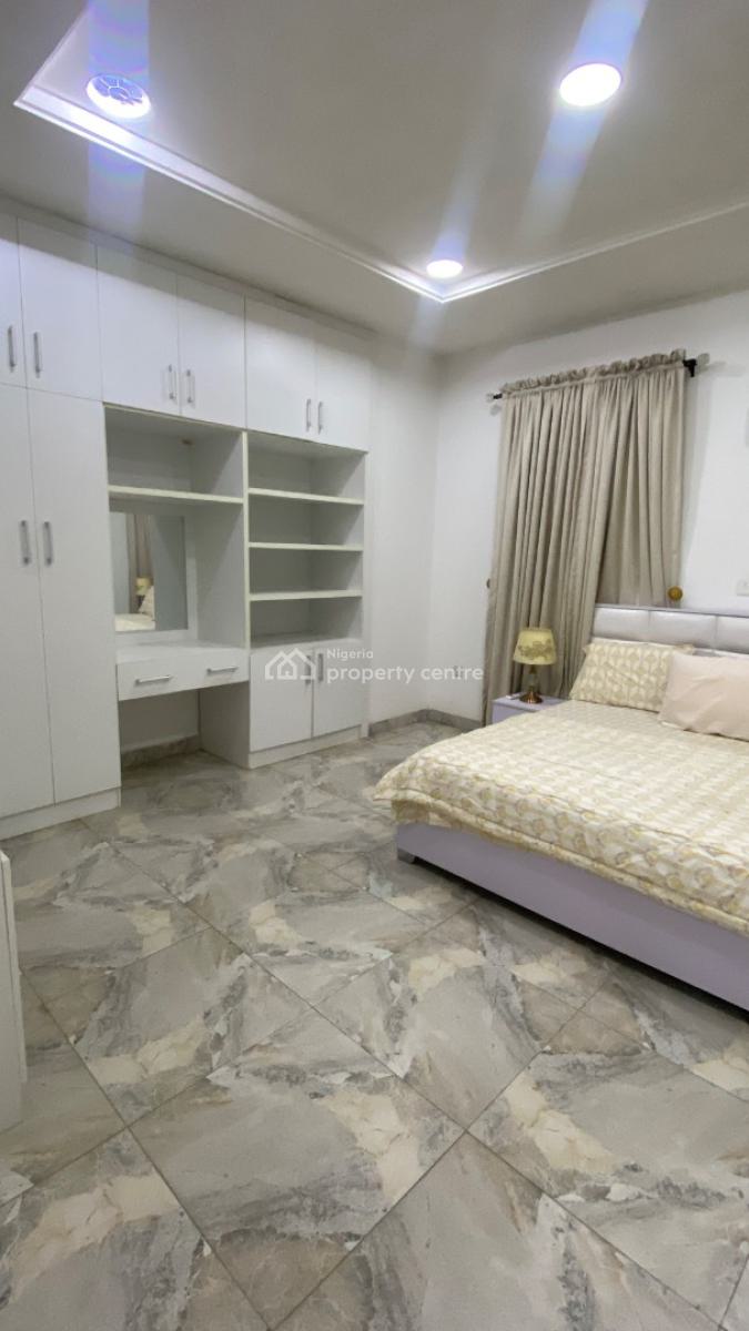 Fully Furnished 2 Bedrooms Apartment, Gilmore, Jahi, Abuja, Flat / Apartment for Rent