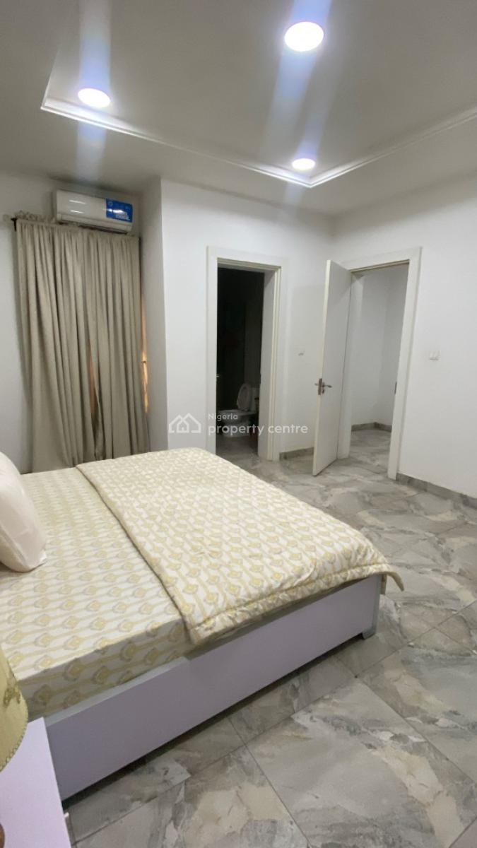 Fully Furnished 2 Bedrooms Apartment, Gilmore, Jahi, Abuja, Flat / Apartment for Rent