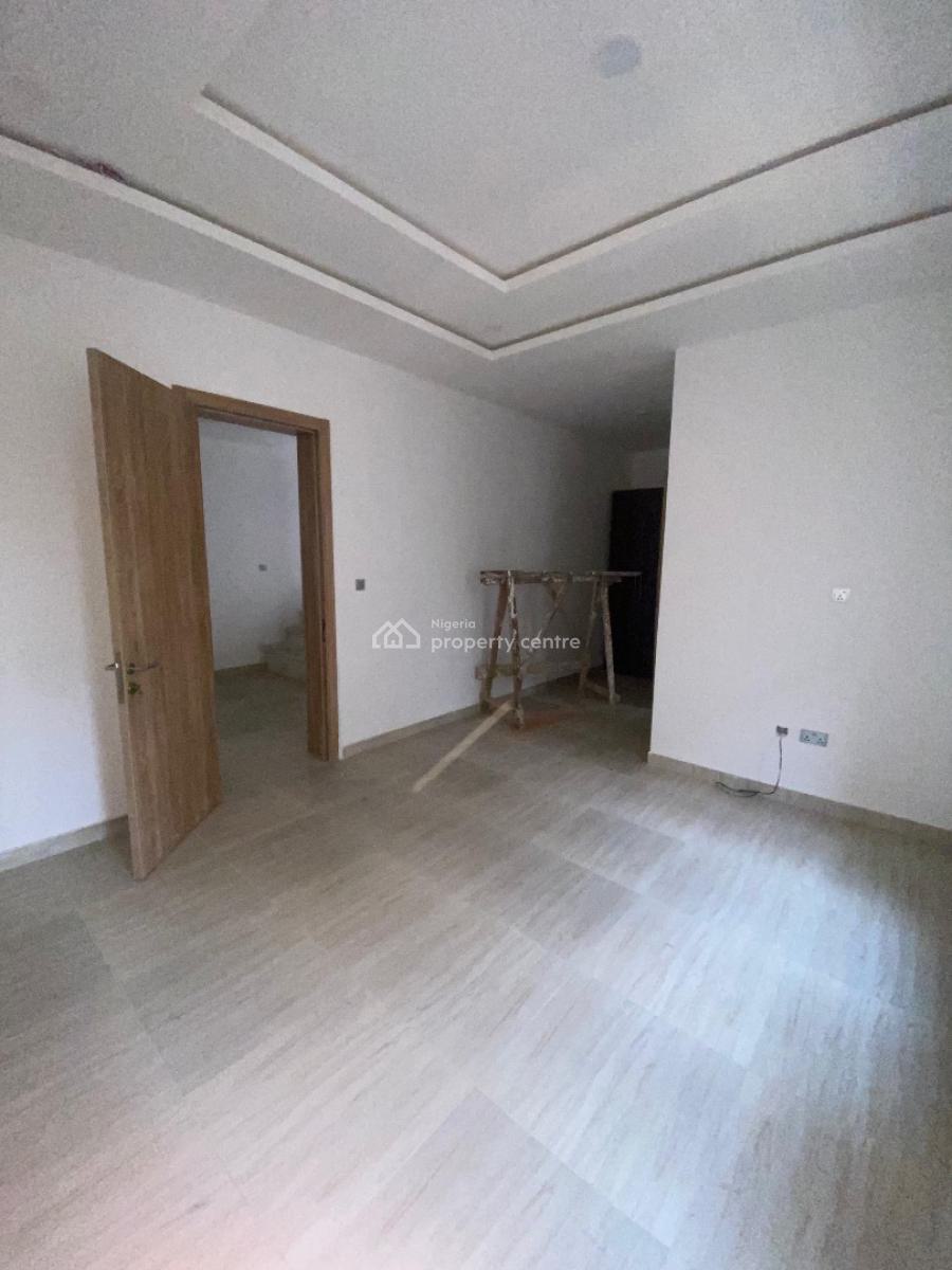 4 Bedroom Terrace Detached Duplex with a Room Bq, Ikota, Lekki, Lagos, Terraced Duplex for Sale