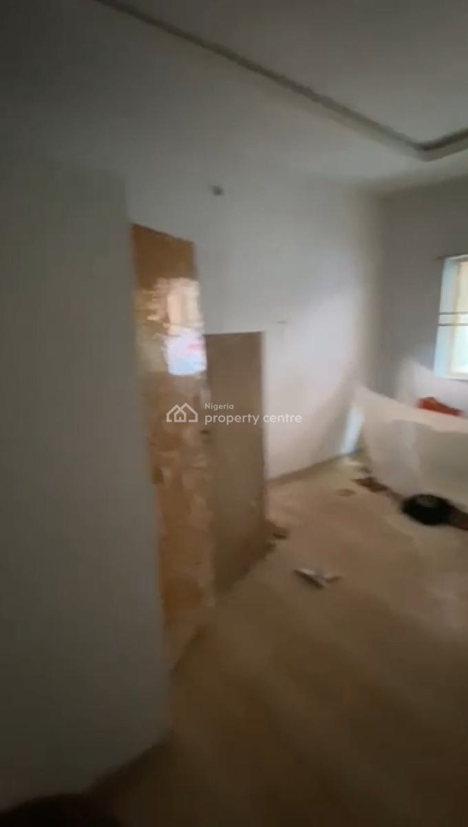 Standard & Spacious 3-bedroom Flat, Akoka, Yaba, Lagos, Flat / Apartment for Rent
