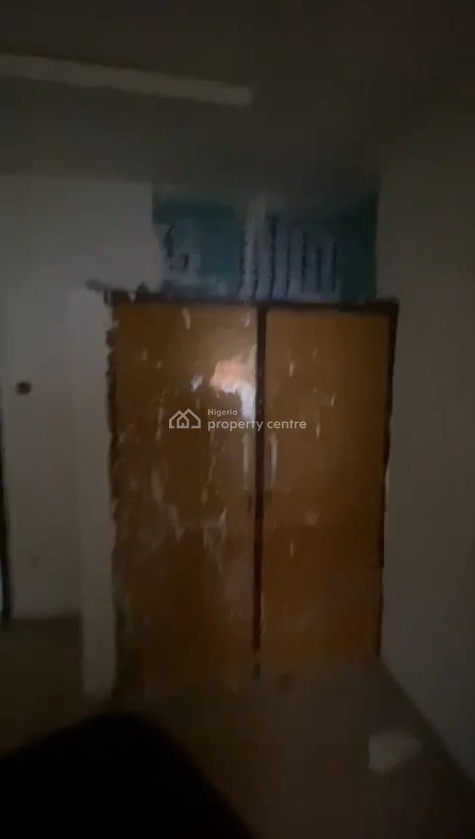 Standard & Spacious 3-bedroom Flat, Akoka, Yaba, Lagos, Flat / Apartment for Rent