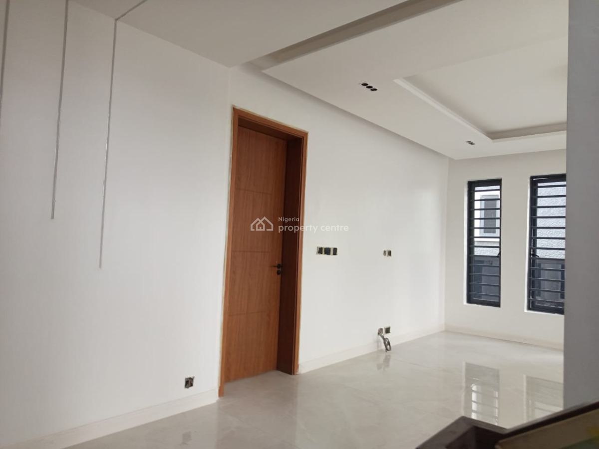 Luxuriously Built 5-bedroom Fully Detached Duplex , a Cinema Room with, Adeniyi Jones Ikeja, Ikeja, Lagos, Detached Duplex for Sale
