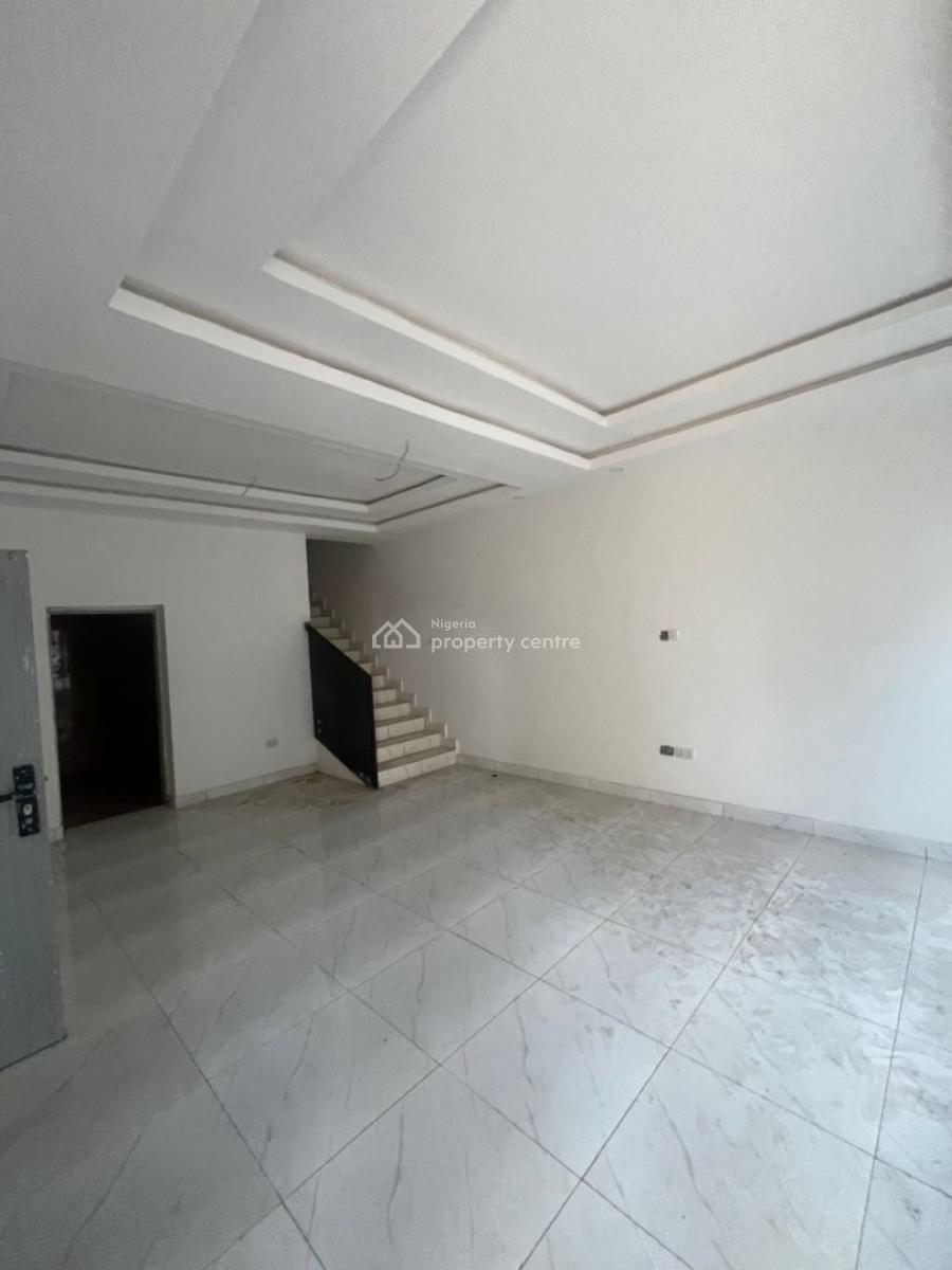 3 Bedroom Terrace with Bq, Gaduwa, Abuja, Terraced Duplex for Sale