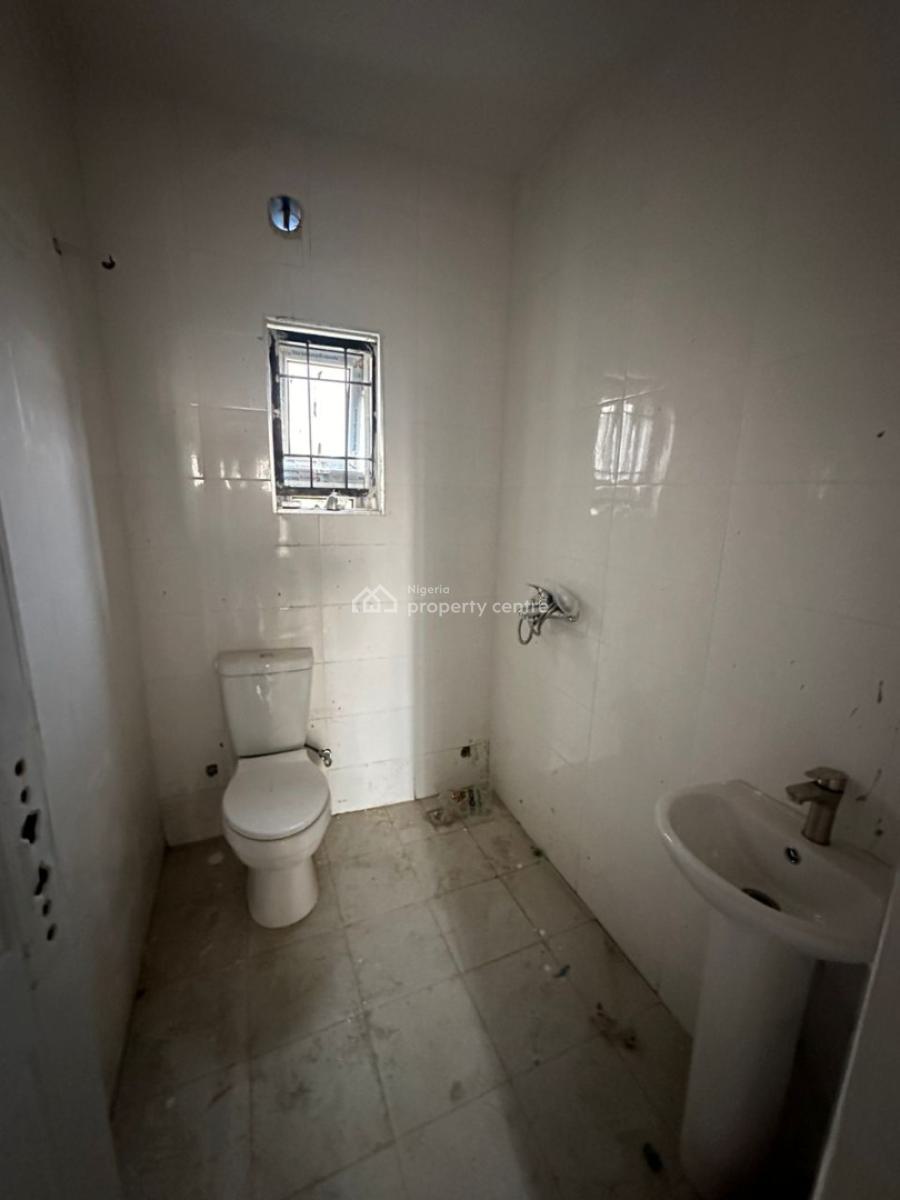 Massive 3-bedroom Apartment + 1 Room Bq, Kukwaba, Abuja, Flat / Apartment for Sale