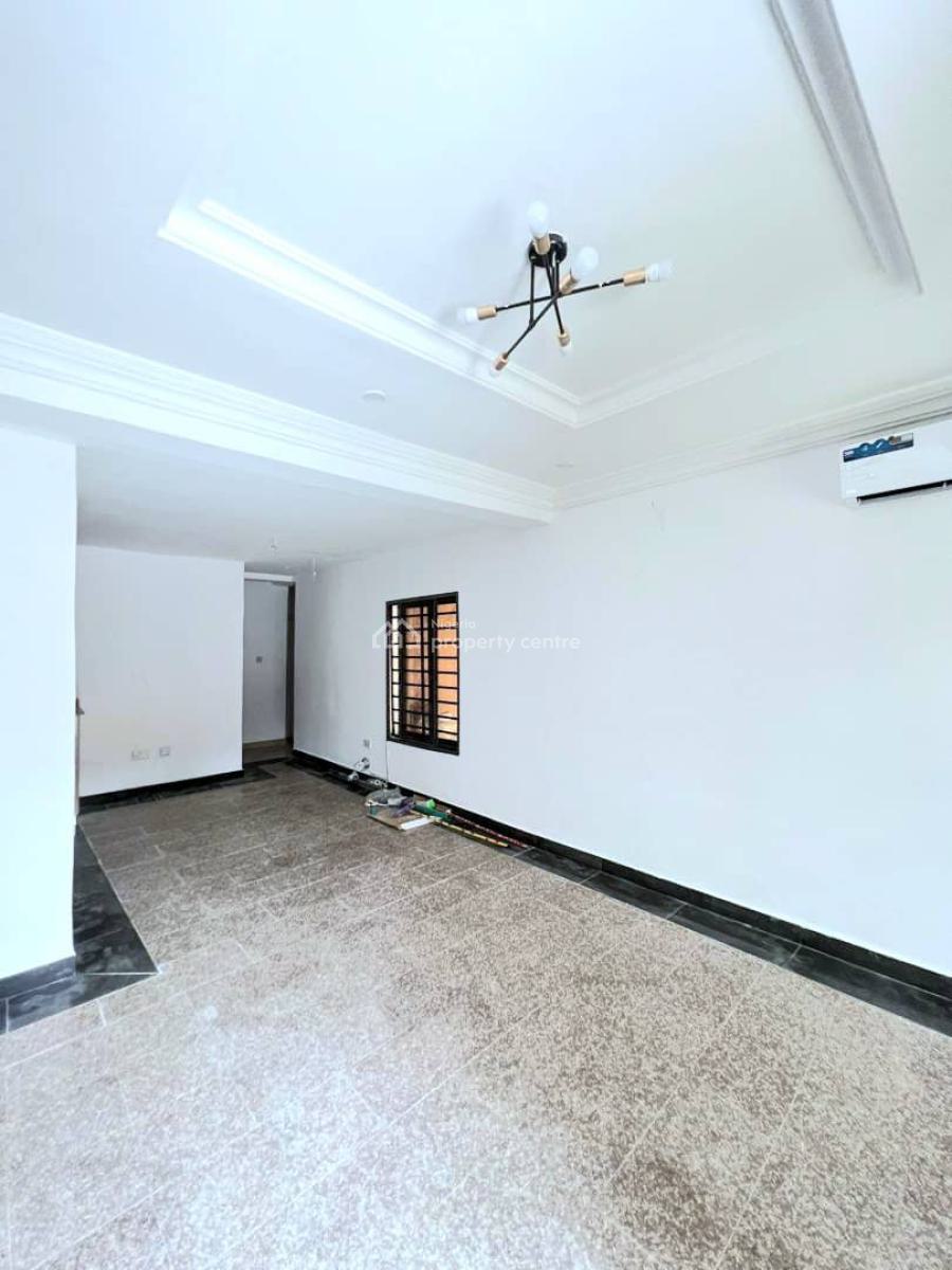 Modern 2-bedroom Apartment, Lekki Phase 1, Lekki, Lagos, Flat / Apartment for Rent