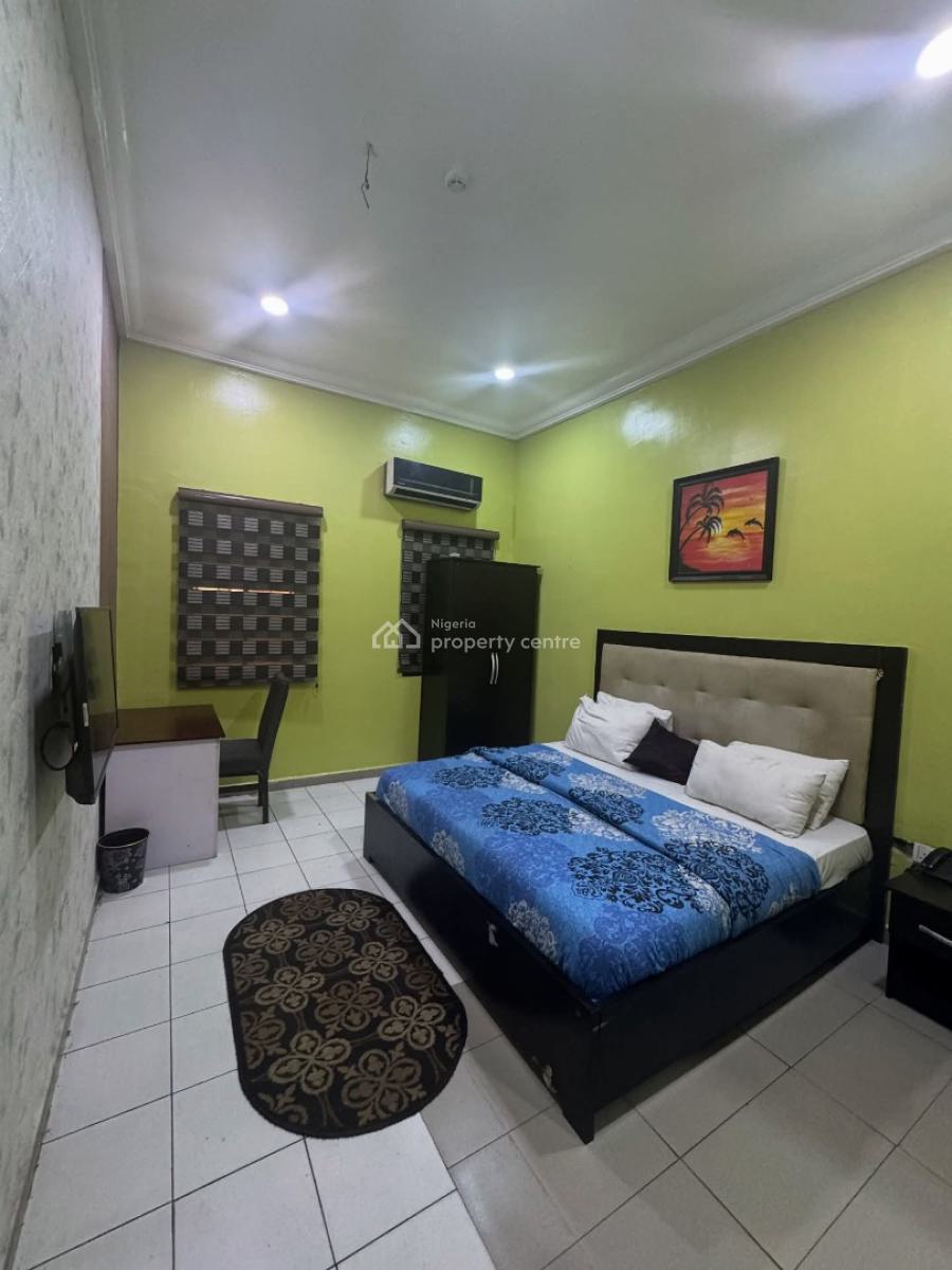 18 Rooms Hotel, New Gra, Port Harcourt, Rivers, Hotel / Guest House for Sale