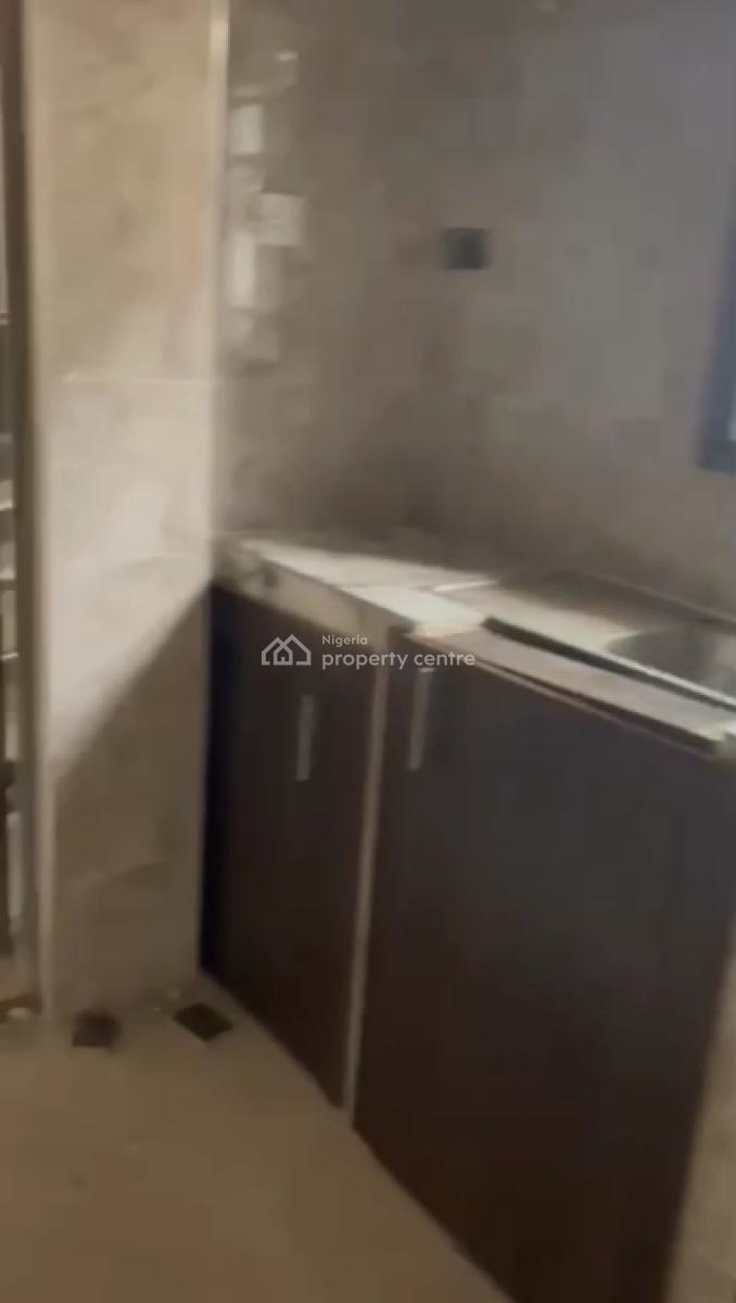 Brand New Specious 2-bedroom Flats, Akoka, Yaba, Lagos, Flat / Apartment for Rent