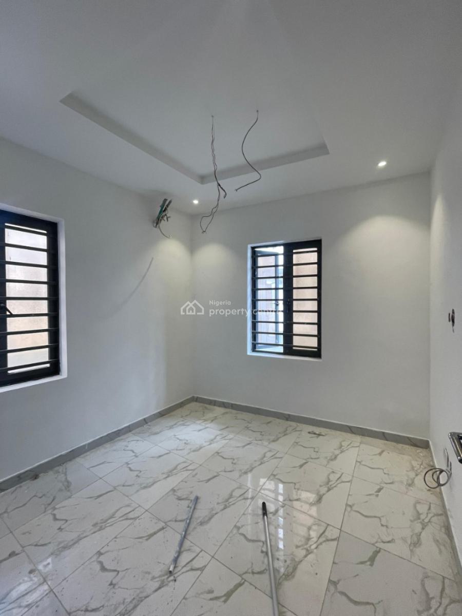 Luxury Room Downstairs in a Shared Apartment, Ologolo, Lekki, Lagos, Self Contain (single Rooms) for Rent